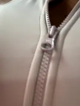 Amber Martins  online show from 10-22-25, 02:22