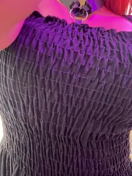 Amber Martins  online show from 12-20-25, 04:21