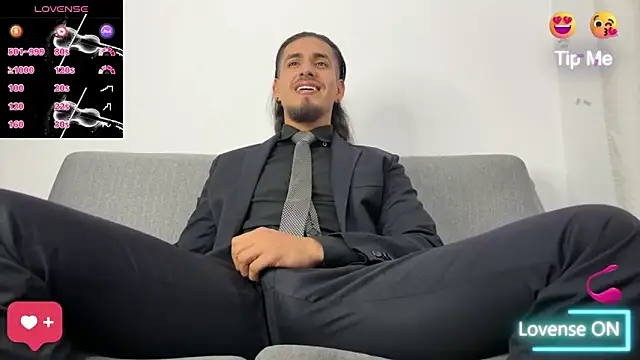 Tom blunt96 online show from 10-24-25, 09:36