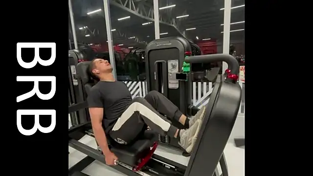 Tom blunt96 online show from 03-03-26, 08:32