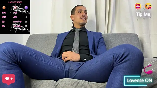 Tom blunt96 online show from 02-11-26, 04:56