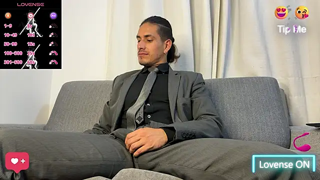 Tom blunt96 online show from 02-08-26, 05:16