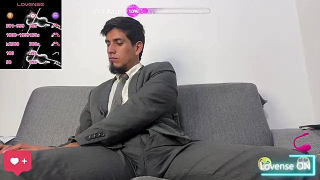 Snapshot of Tom_blunt96 chatting on 05-03-26, 10:20 Tom blunt96 online show from 05-03-26, 10:20