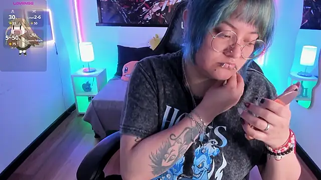 lucky-leah online show from 02-18-26, 03:59