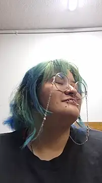 lucky-leah online show from 03-25-26, 03:39