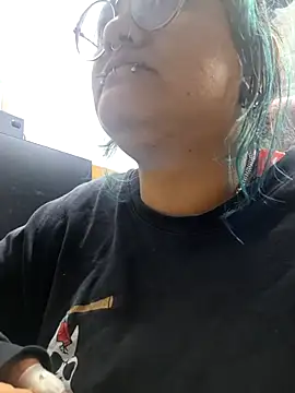 lucky-leah online show from 07-28-26, 03:36