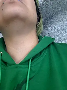 lucky-leah online show from 10-10-25, 03:40