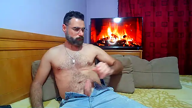 Snapshot of steve-renato chatting on 12-02-24, 10:18 steve-renato online show from 12-02-24, 10:18