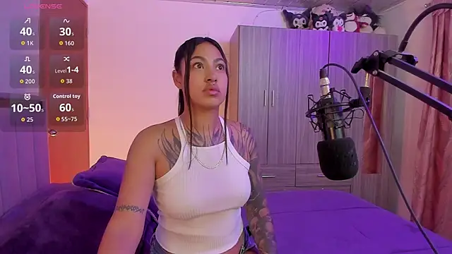 Kayla foxxy online show from 10-04-25, 06:37