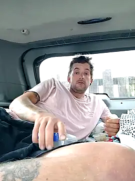 Snapshot of Gavdog4200 chatting on 01-04-25, 11:48 Gavdog4200 online show from 01-04-25, 11:48