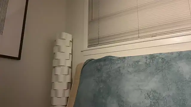 YUMIandbigWOLF online show from 07-05-26, 01:54