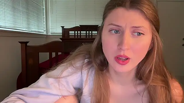 YUMIandbigWOLF online show from 04-12-26, 10:02