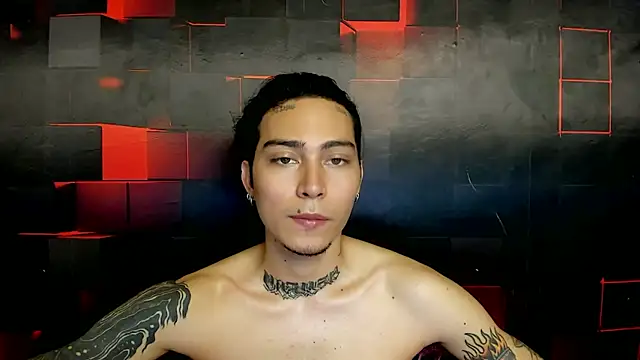 chromeheart  online show from 04-21-26, 10:38