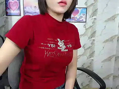 Love bug15 online show from 03-20-25, 01:46