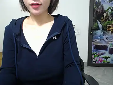 Love bug15 online show from 02-26-25, 07:23