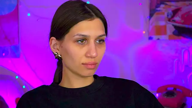 MollyPerry online show from 03-18-25, 10:15