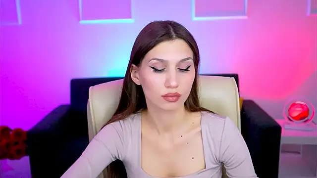 MollyPerry online show from 03-07-25, 04:22