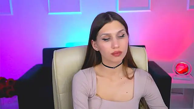 MollyPerry online show from 03-07-25, 10:32