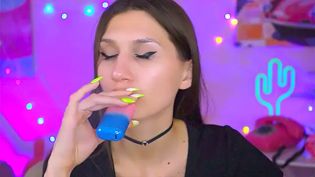 MollyPerry online show from 03-13-25, 10:21