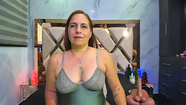 Susy wisee online show from 12-02-25, 03:41