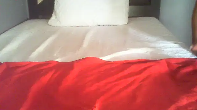 Esona5 online show from 04-14-26, 08:41