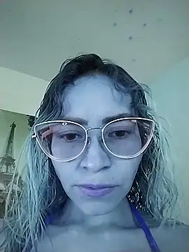 JuliaMack online show from 09-10-25, 07:35
