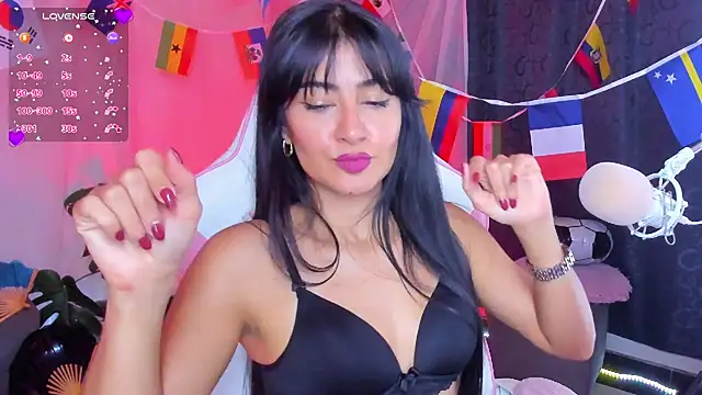 Snapshot of Violetta_kim1 chatting on 07-14-26, 11:11 Violetta kim1 online show from 07-14-26, 11:11