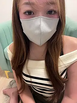 Snapshot of OCHAN___X chatting on 07-17-26, 02:25 OCHAN X online show from 07-17-26, 02:25