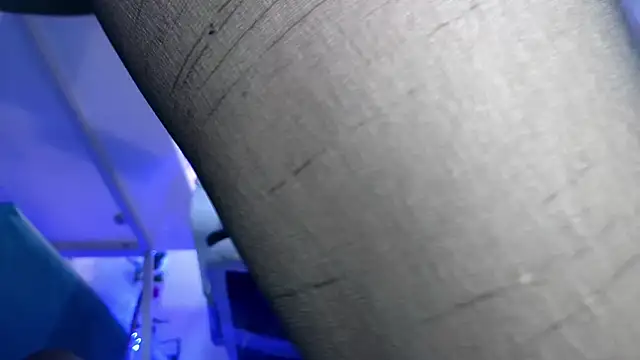 SUZZET 22 online show from 12-05-25, 02:26