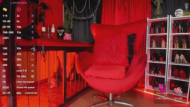 Snapshot of MistressAndre chatting on 06-03-26, 08:02 MistressAndre online show from 06-03-26, 08:02