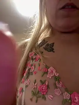 xxcurvyjessiexx online show from 02-10-25, 08:53