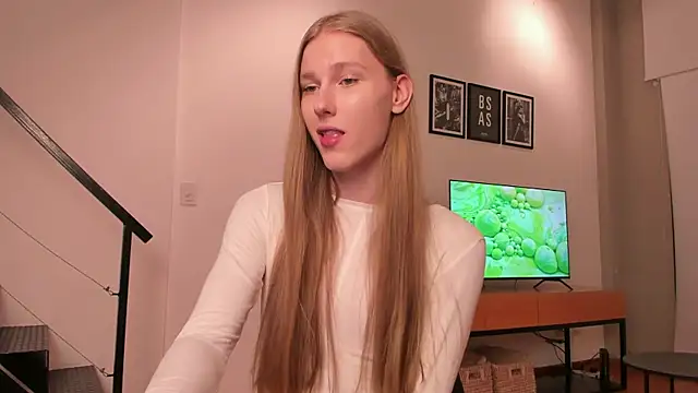 Snapshot of Mira_Lite chatting on 05-02-26, 10:37 Mira Lite online show from 05-02-26, 10:37