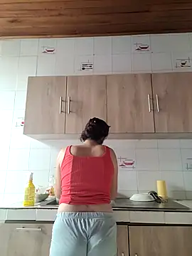 NATALIA MAGICK online show from 02-14-25, 03:58