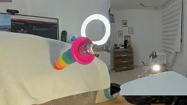 Daki Ume  online show from 11-09-25, 02:04