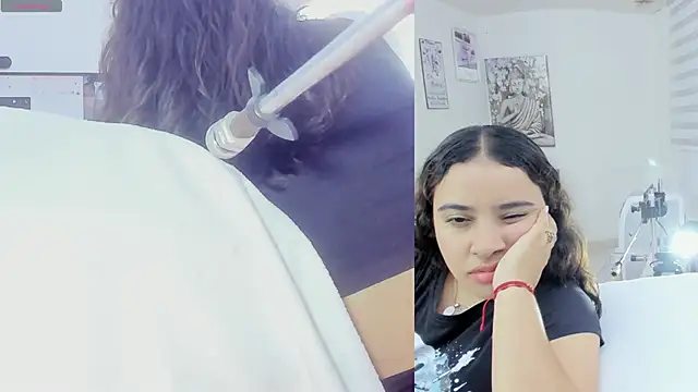 Snapshot of Daki_Ume_ chatting on 06-12-26, 02:42 Daki Ume online show from 06-12-26, 02:42