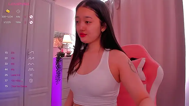 FreyaRaya online show from 02-09-25, 08:43