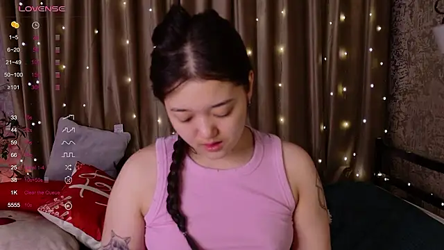 FreyaRaya online show from 02-13-26, 03:17