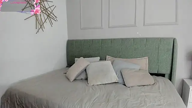 Sussanewolf online show from 03-07-26, 12:10