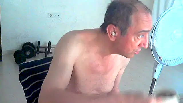 Snapshot of thekeys chatting on 06-09-26, 06:58 thekeys online show from 06-09-26, 06:58