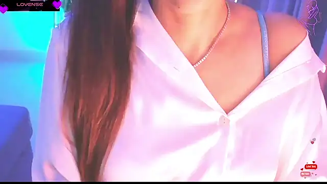 Snapshot of _Blue_Ruubyy_ chatting on 02-20-26, 11:56 Blue Ruubyy online show from 02-20-26, 11:56