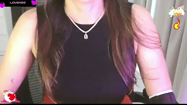 Snapshot of _Blue_Ruubyy_ chatting on 06-12-26, 10:02 Blue Ruubyy online show from 06-12-26, 10:02