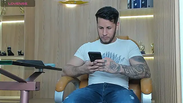 George Diesell online show from 10-28-25, 09:47