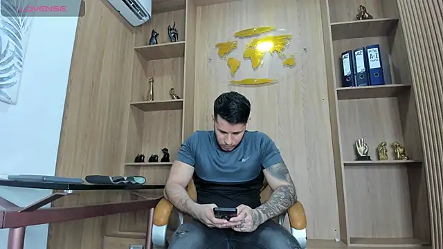 George Diesell online show from 01-10-26, 03:35