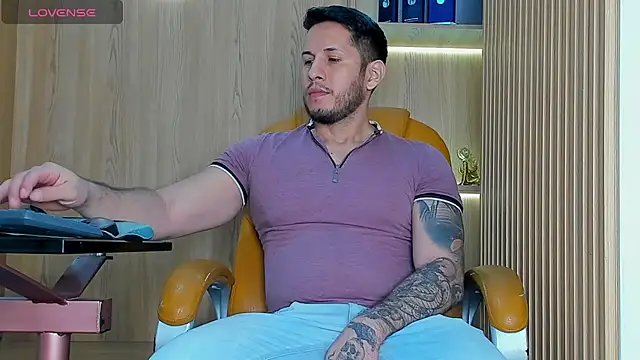 George Diesell online show from 02-12-26, 04:34