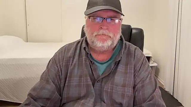 Drummajor online show from 02-14-26, 03:18