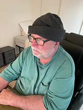 Drummajor online show from 03-10-25, 03:41