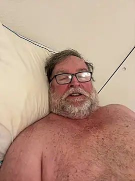 Drummajor online show from 04-16-26, 02:29