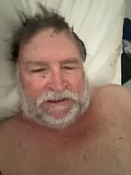 Drummajor online show from 09-18-25, 03:37