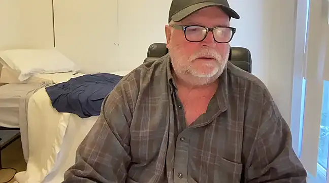 Drummajor online show from 03-15-25, 05:37