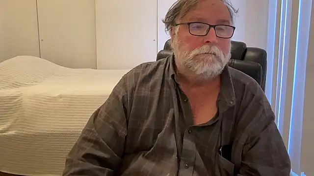 Drummajor online show from 12-02-25, 05:36